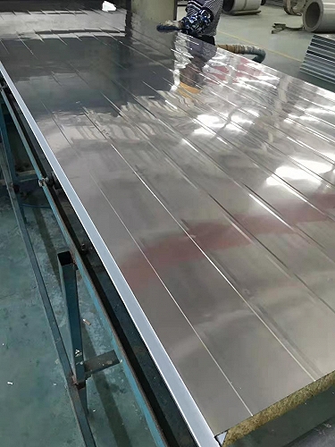 上海江苏不锈钢岩棉夹芯板供应商