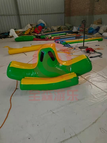 儿童水上乐园水上浮具水上压板游乐设备