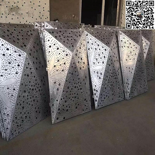 穿孔雕刻铝单板-造型冲孔铝单板厂家