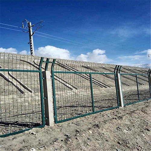 湖南公路防护栅栏 围地防护栅栏规格