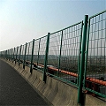 公路铁丝围网、道路护栏网、高速网围栏