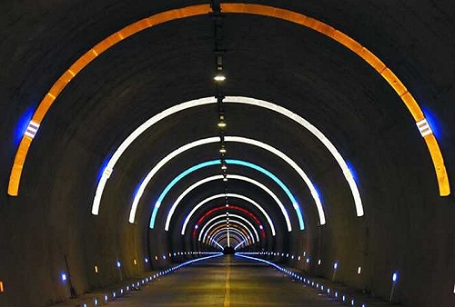 隧道双面反光环轮廓诱导反光环生产厂家公司