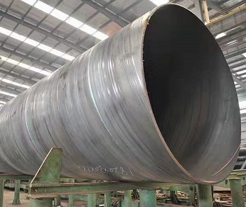 广西南宁钢管厂生产大口径螺旋管直发